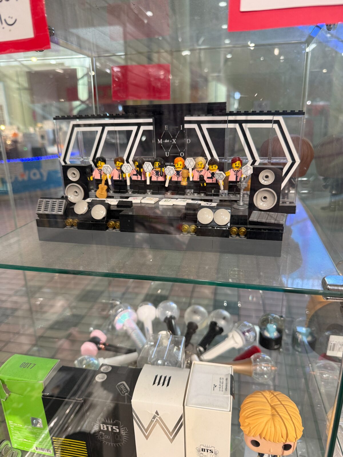 EXO in LEGO, so cute!
